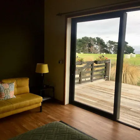 The Cliffs Seaside Lodge Tuatapere Exterior photo